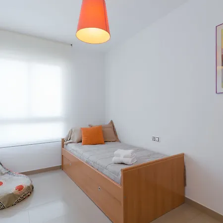 Gran Via Apartment *
